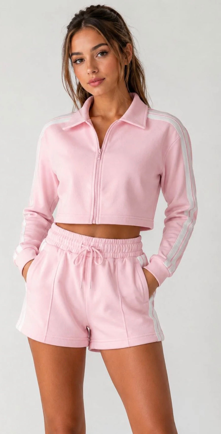 SPORTY SIDE STRIPE DETAILING TOP & DRAWSTRING SHORTS
